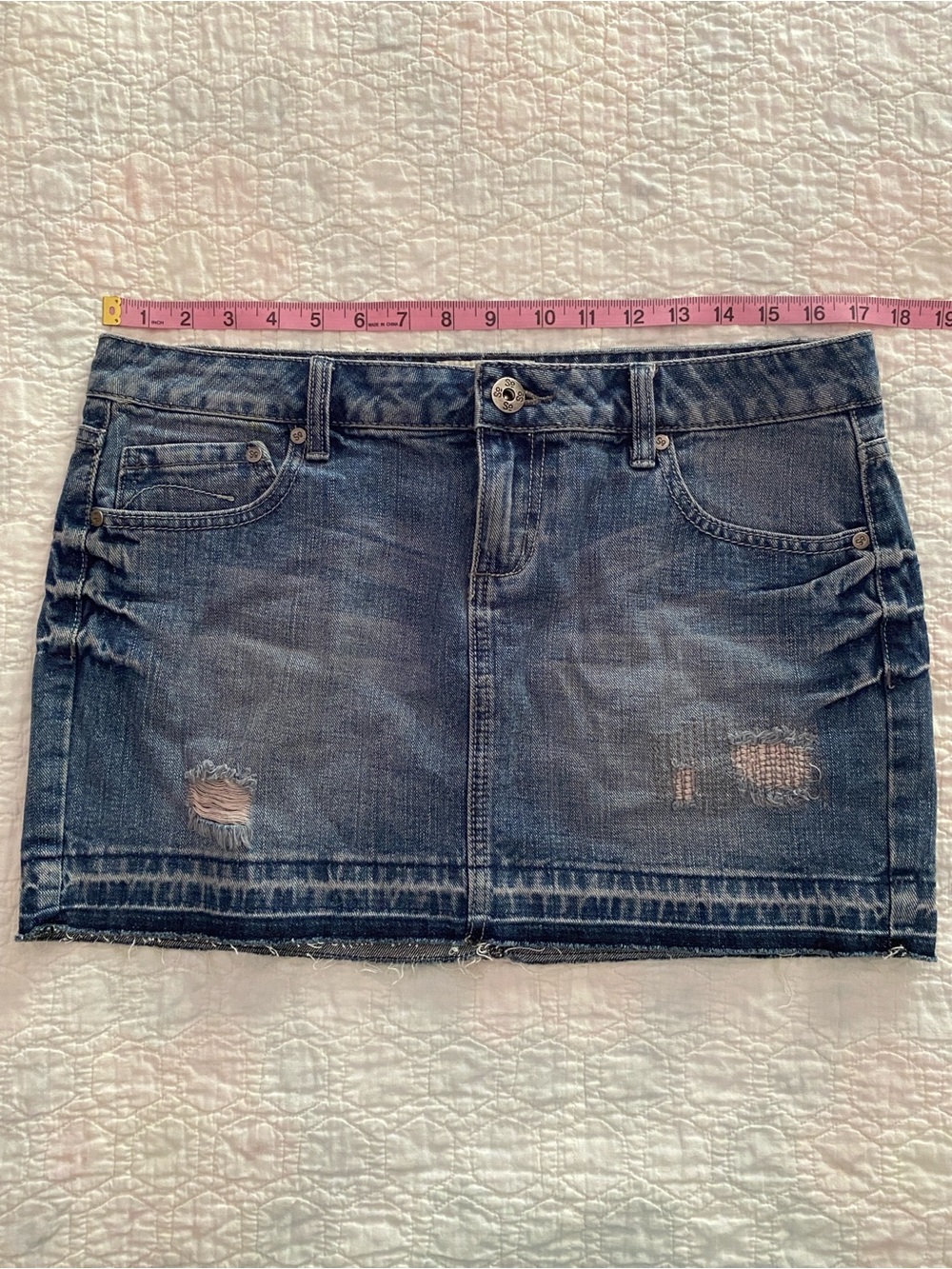 SO - Juniors Size 11 Distressed Denim Mini Skirt - Picture 10 of 11